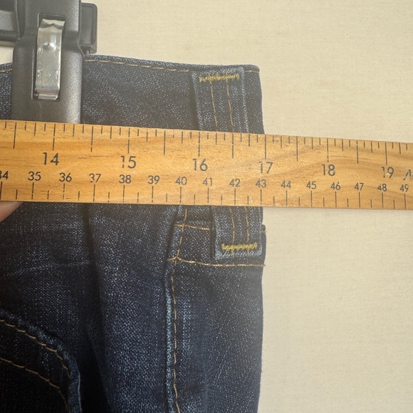 True Religion Jeans Womens Size 31 Blue Dark Wash Straight Leg Low Rise - Picture 6 of 10